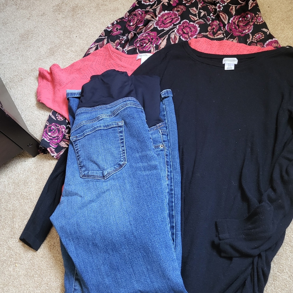 Maternity L Lot 2